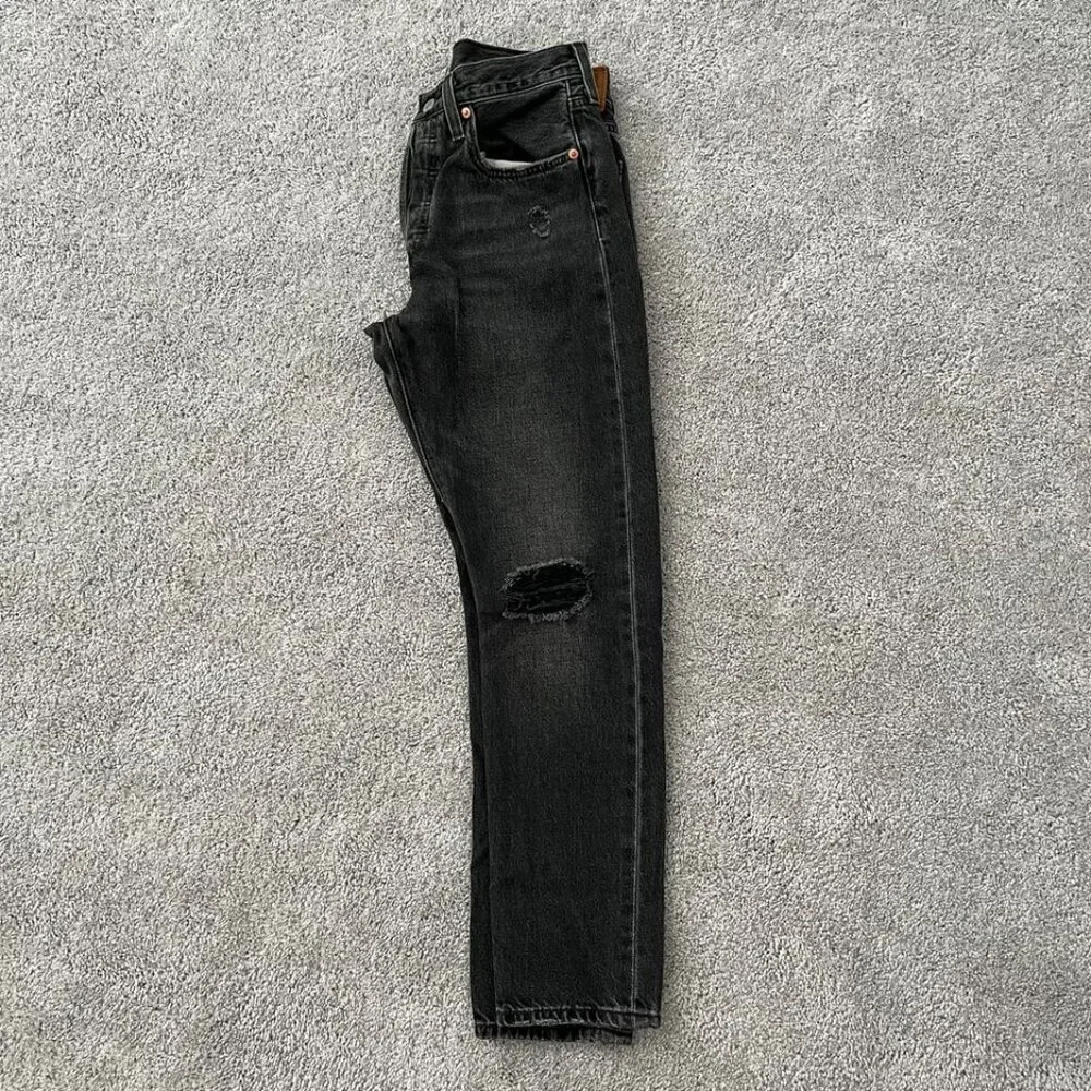 Levi's 501 Button Fly High Rise - Picture 2 of 6